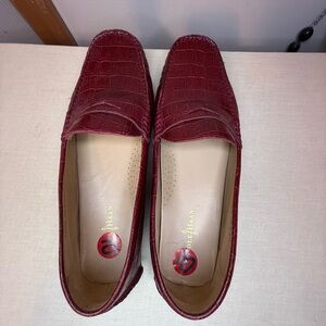 Cole Haan Red Leather Croc-Print Driving Penny Loafers - Size 10